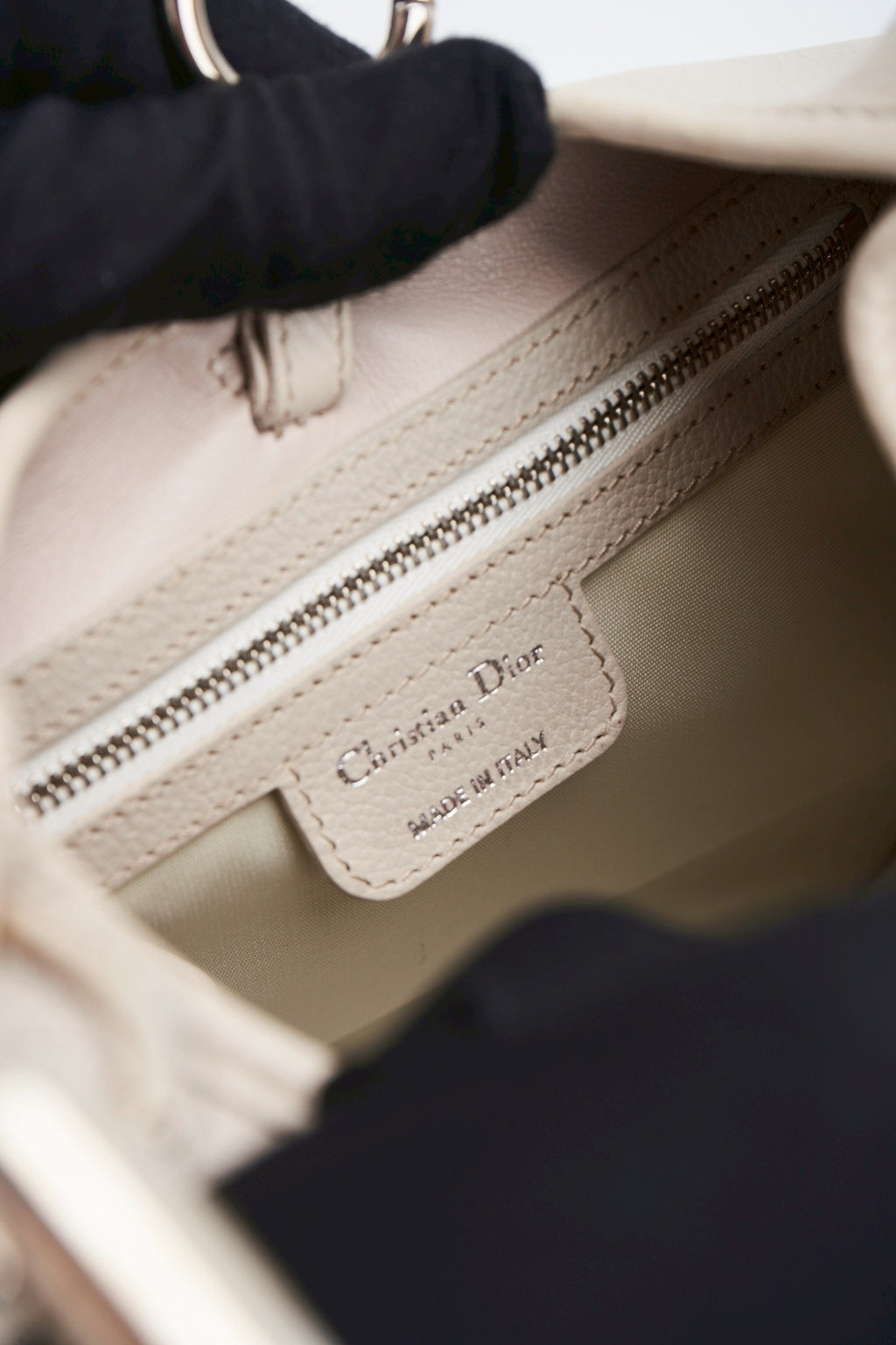 Dior 61 shoulder bag