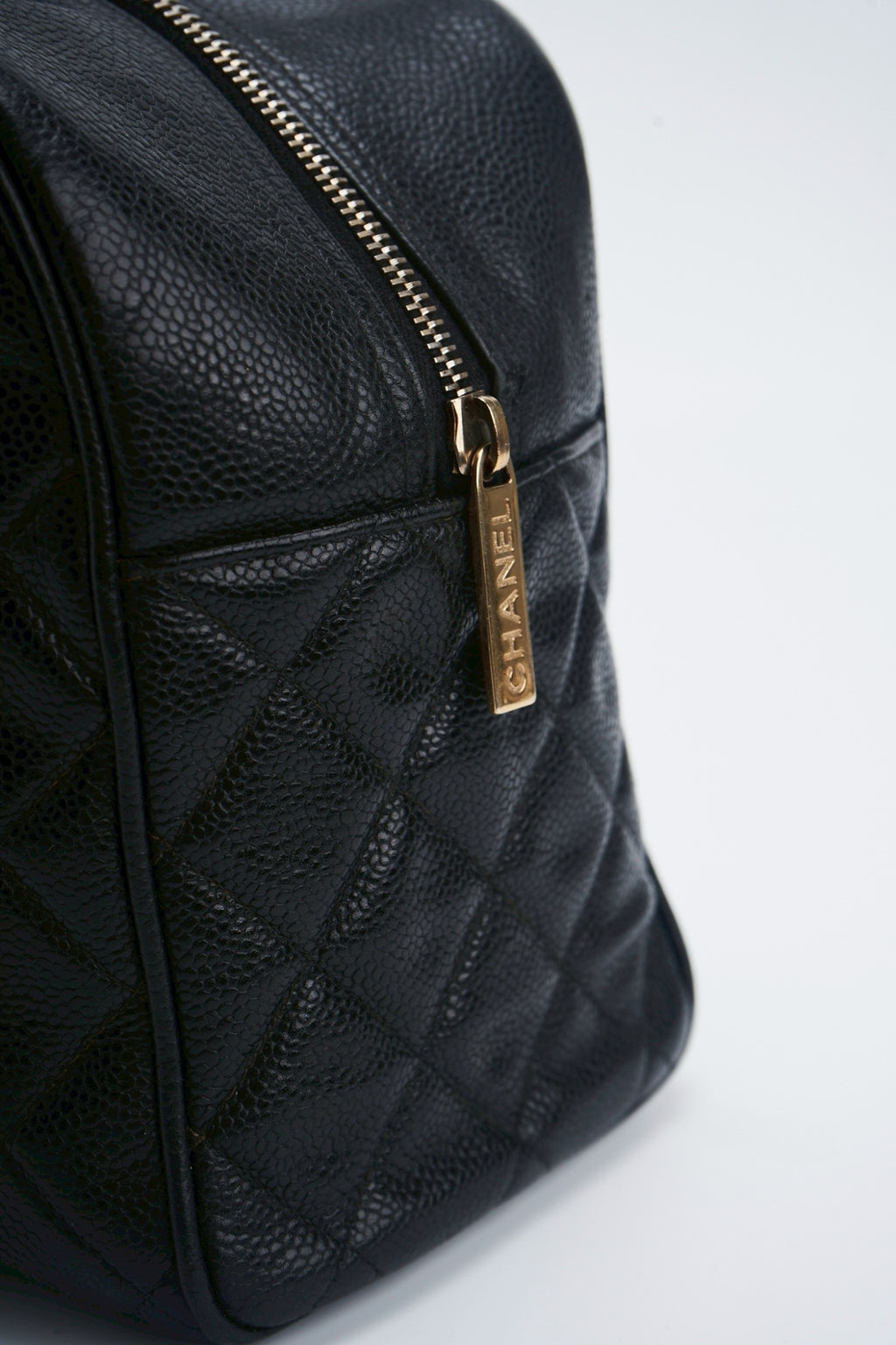 Chanel Boston black