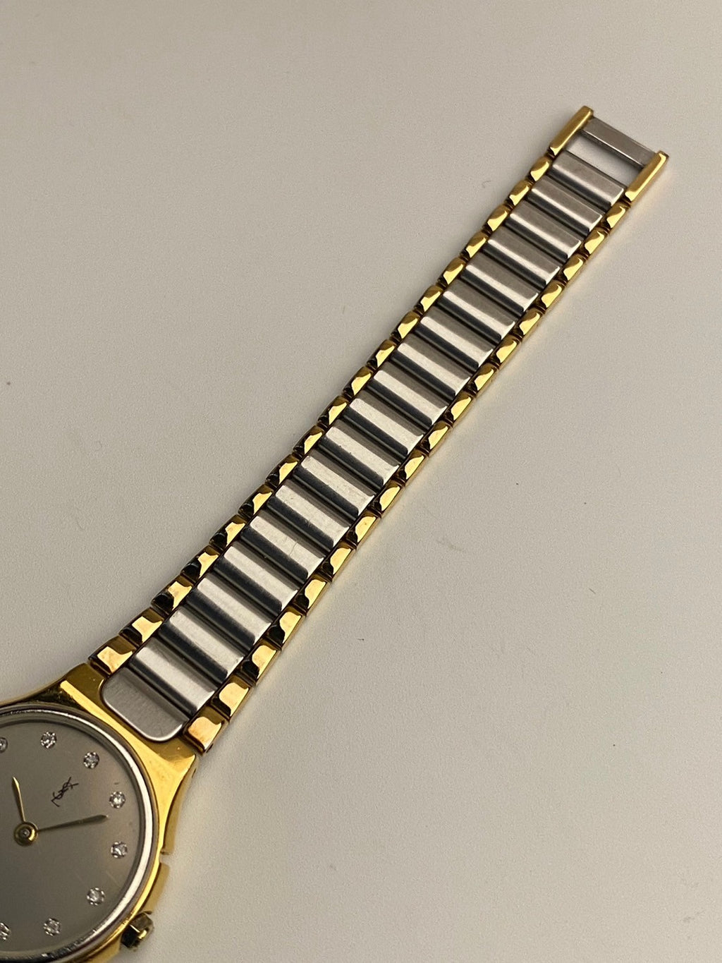 Ysl dimond gray dial c.9046