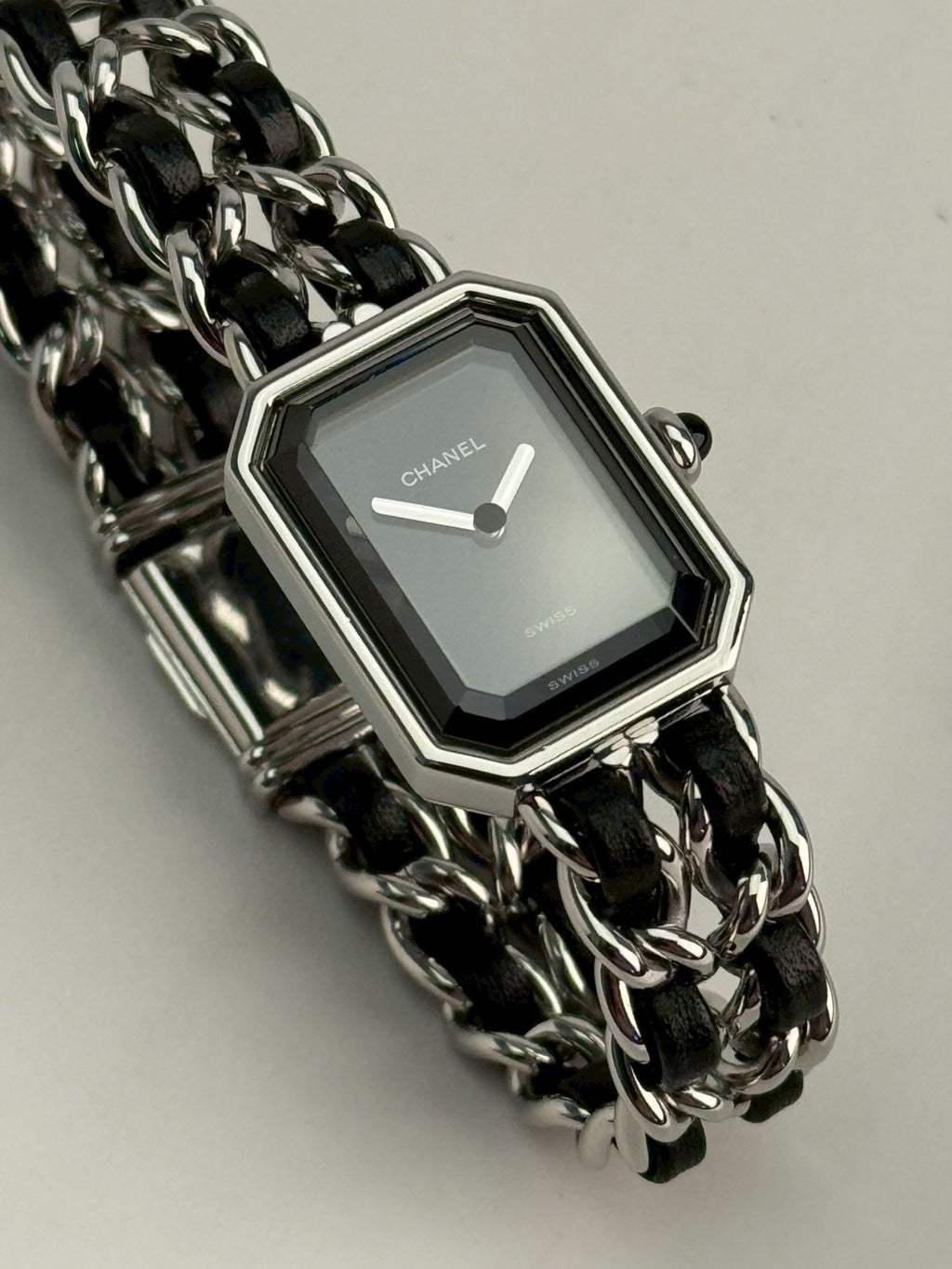 Chanel premiear silver Lsize c.78712