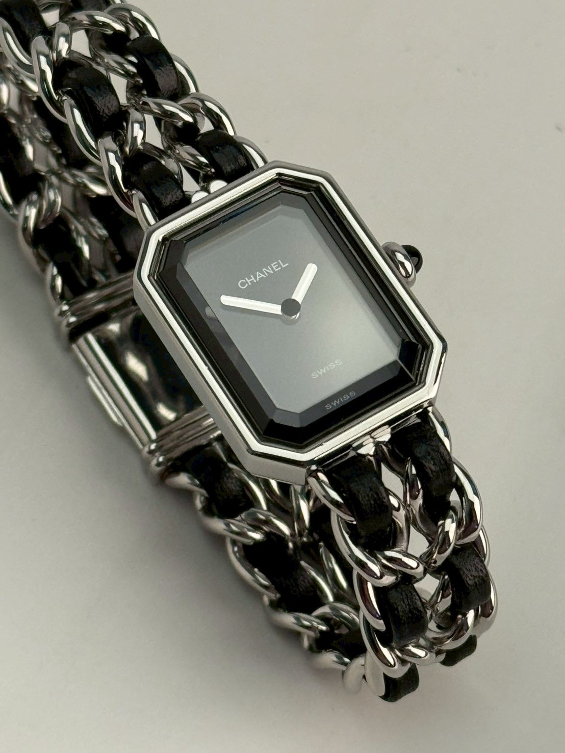 Chanel premiear silver Lsize c.78712