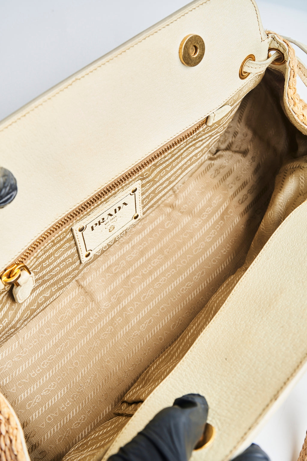 Prada raffia hand bag