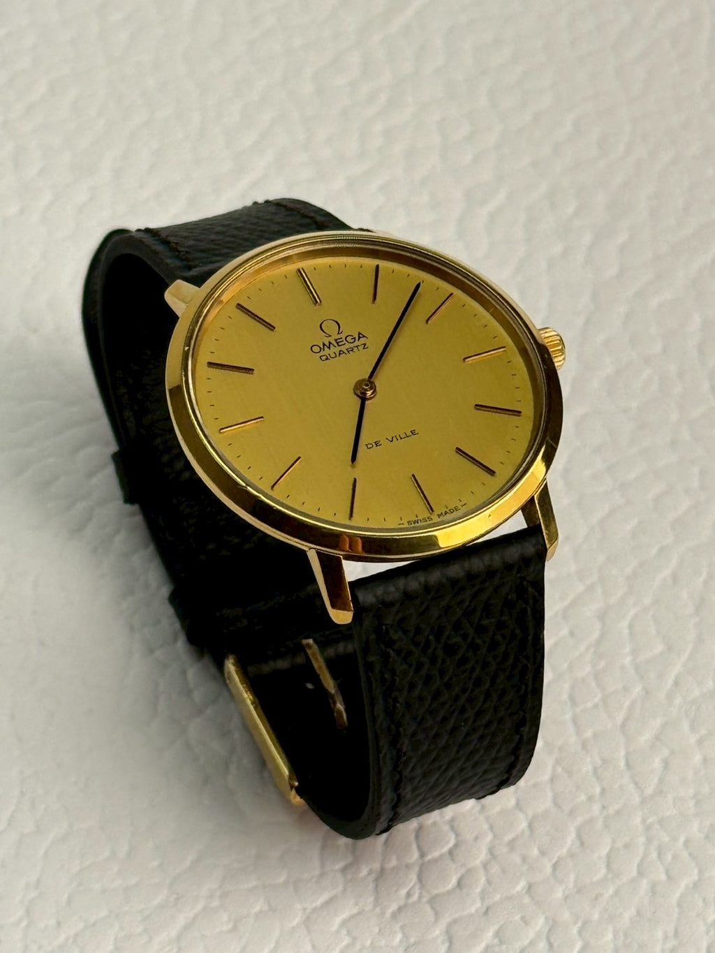 Omega de ville gold