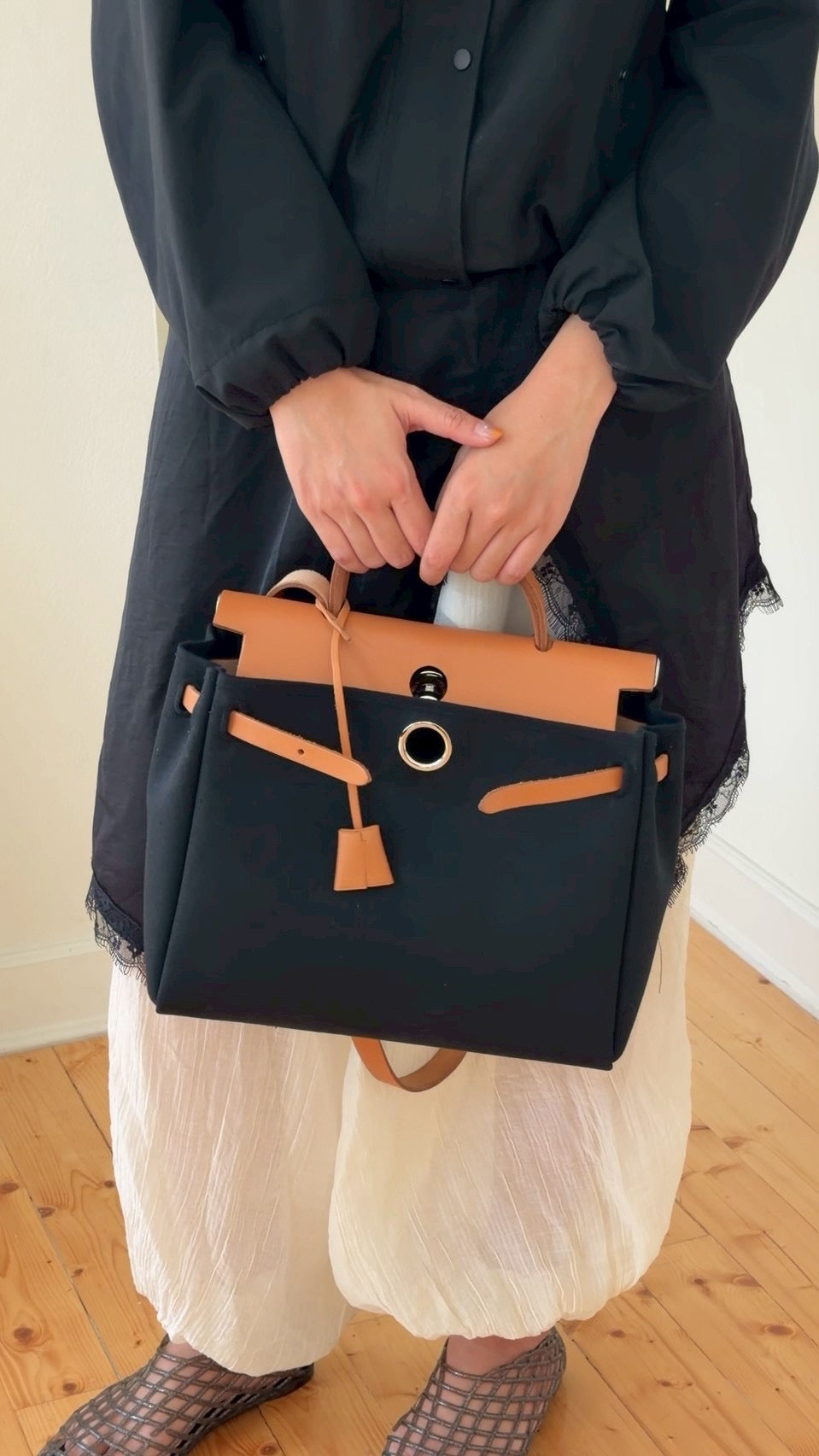 Hermes herbag31 black brown
