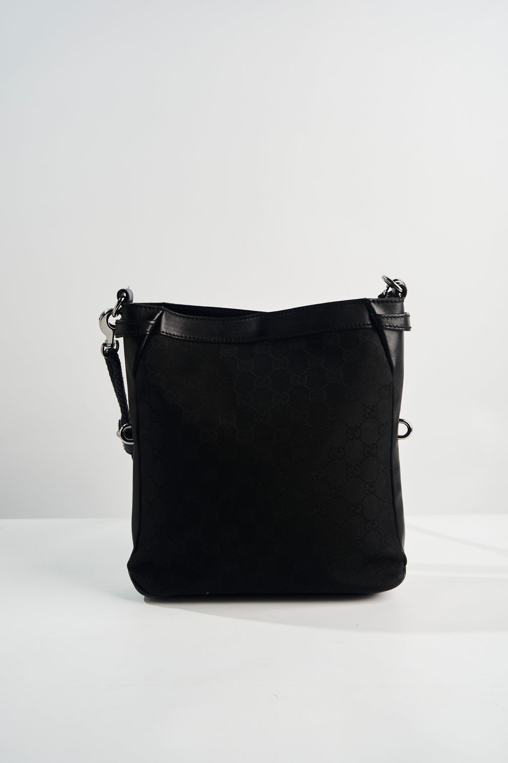 Gucci shoulder bag