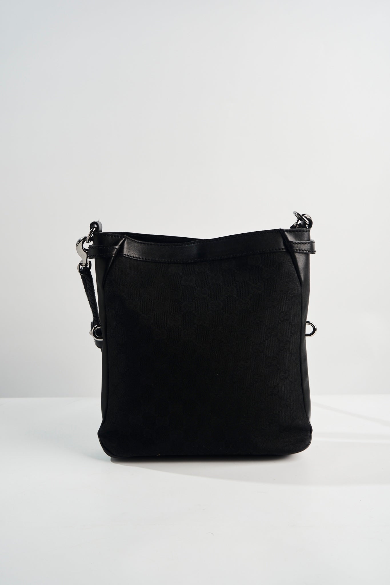 Gucci shoulder bag