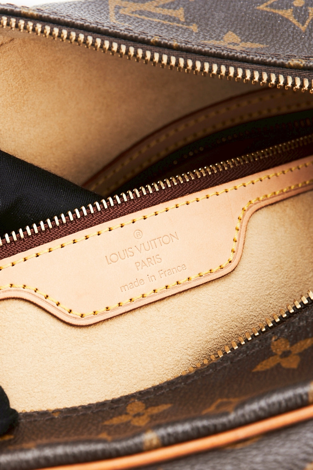 Louis vuitton  cite gm size