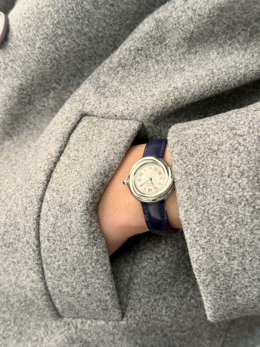 cartier trinity white dial c.4014