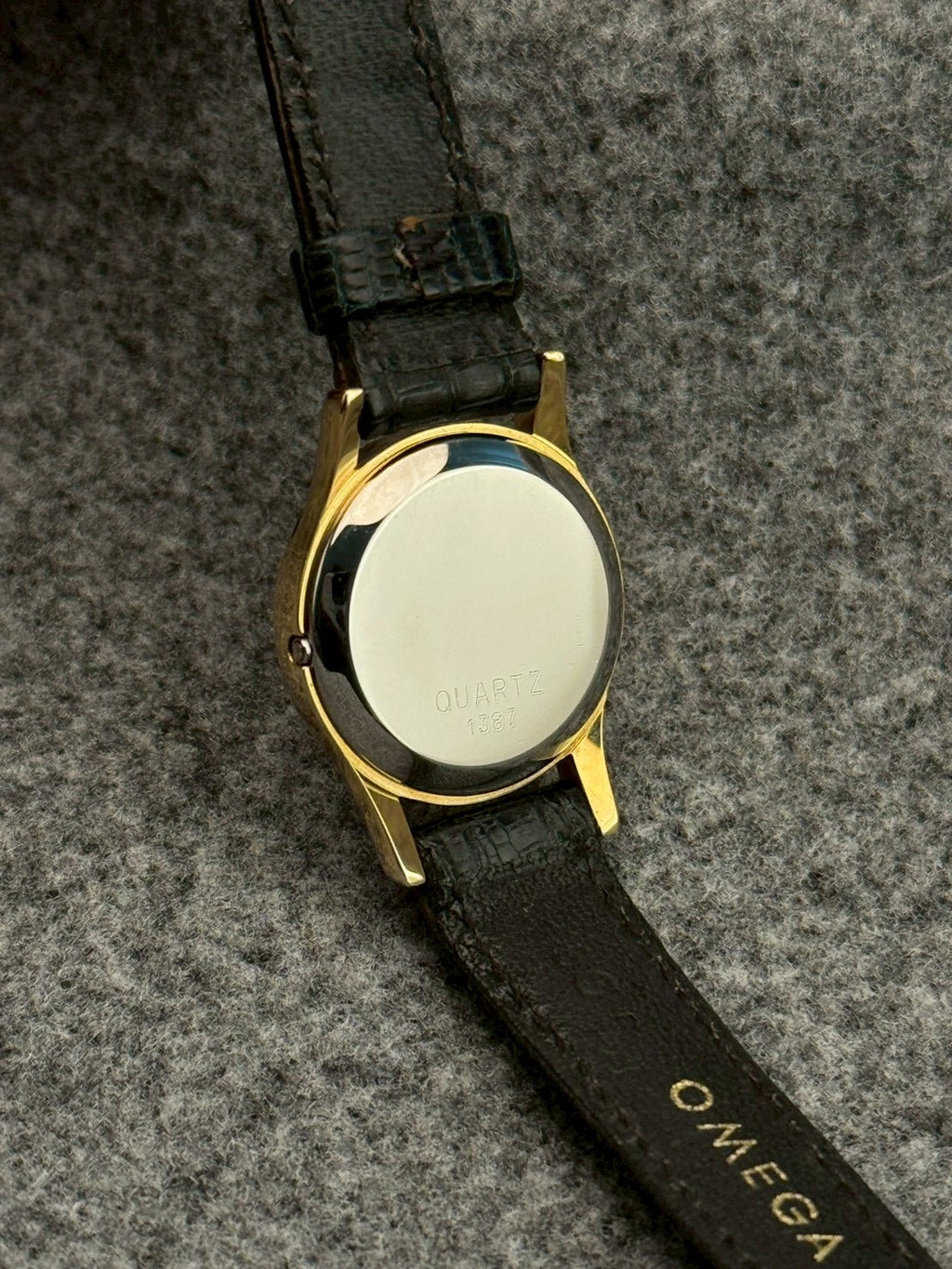 Omega devilla gold c.1387