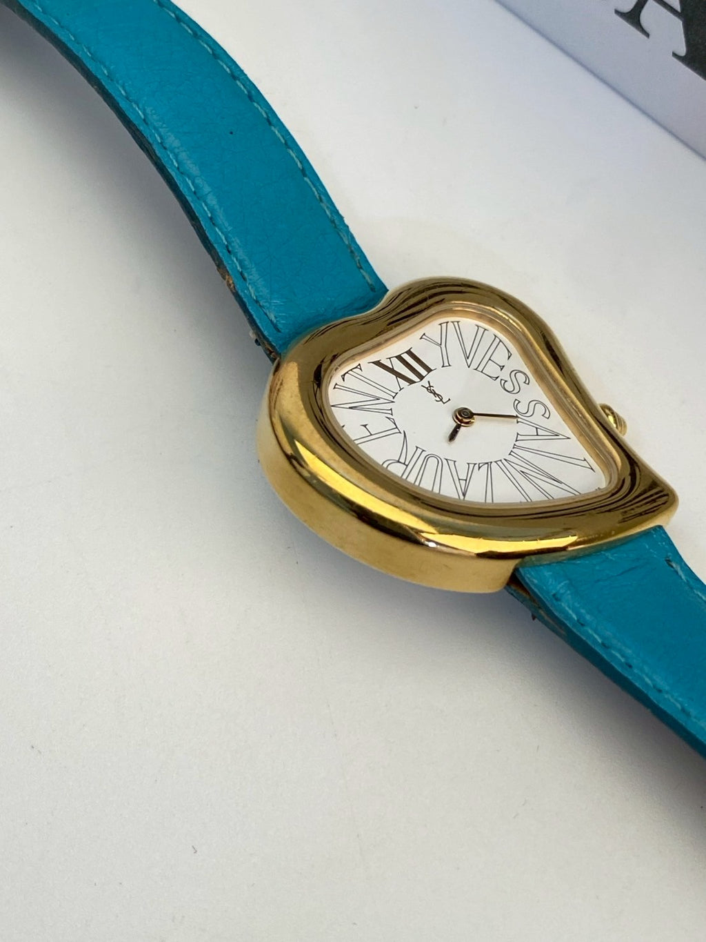 YSL heart dial lady
