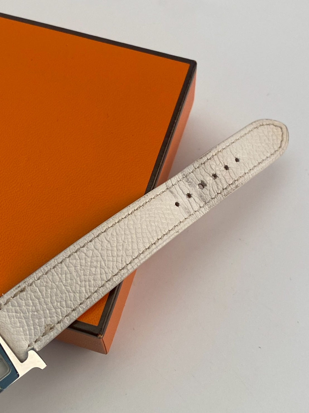 Hermes white dial H c.1526