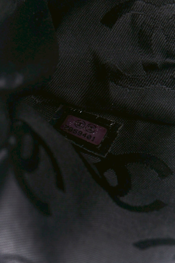 Chanel nylon easy flab “10