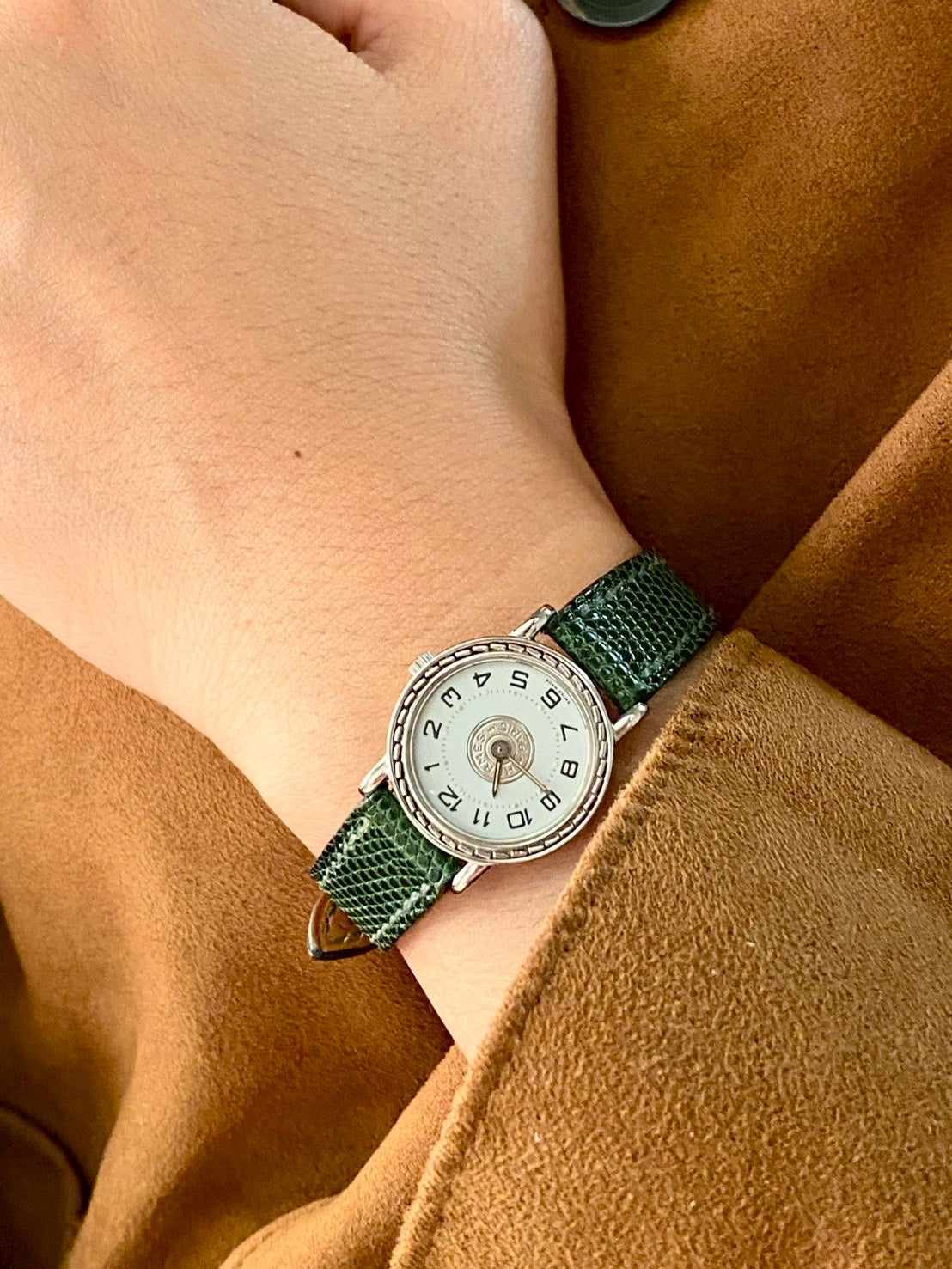 Hermes vintage white dial c.2653