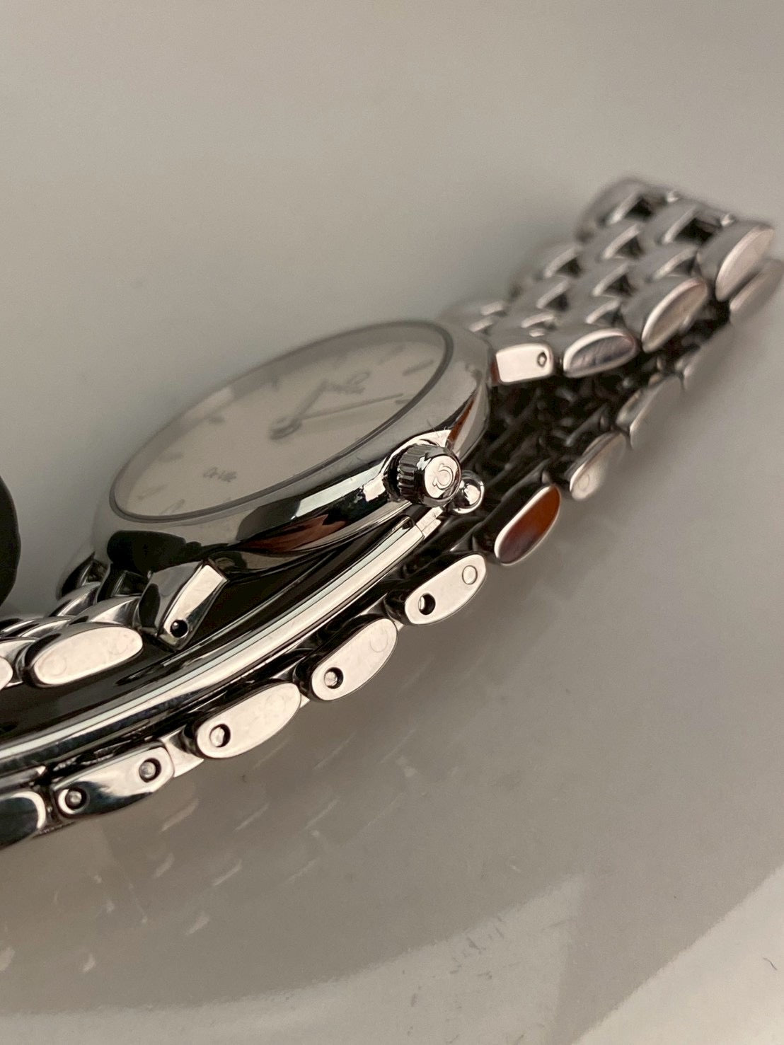 Omega diville white dial stainless c.1069