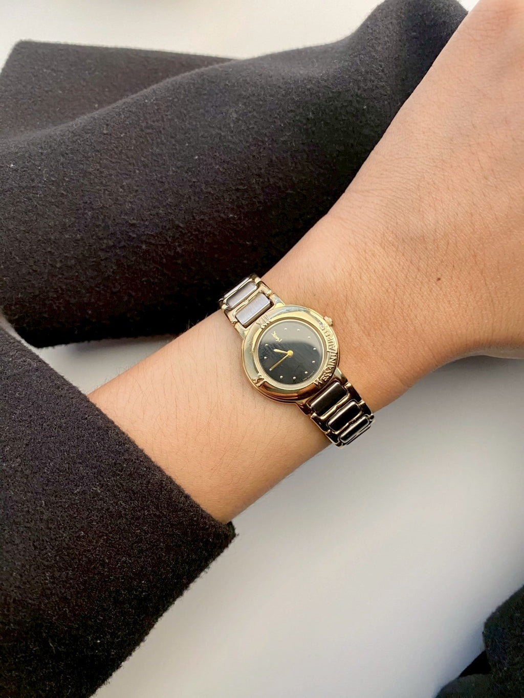 sl black dial twotone watch c.1314