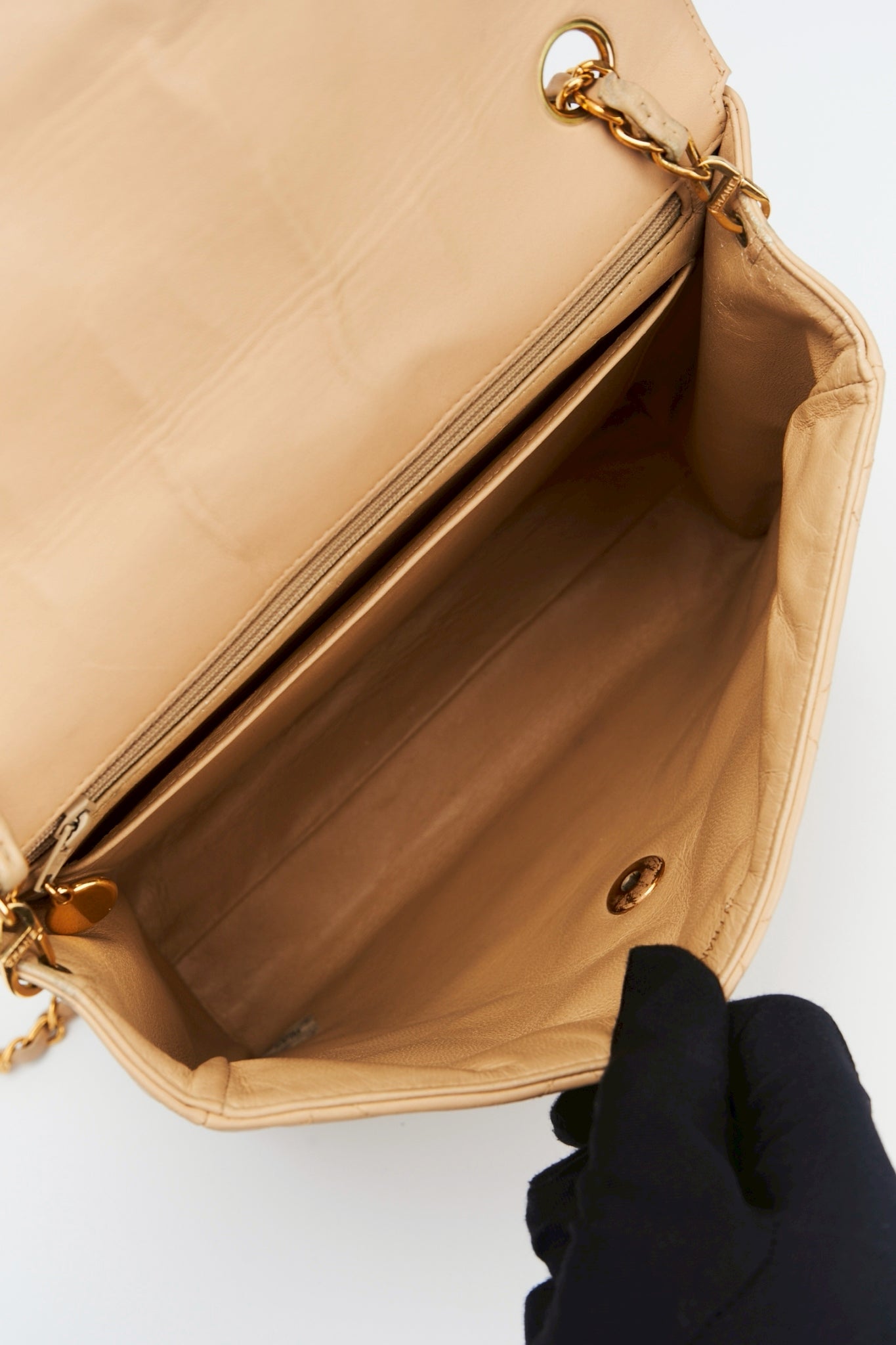 Chanel Quilted shoulder bag beige