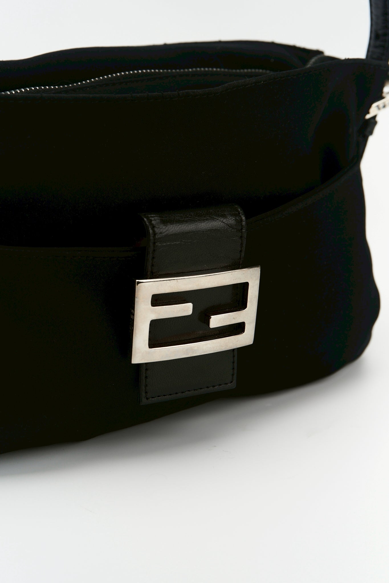 Fendi mamma baguette
