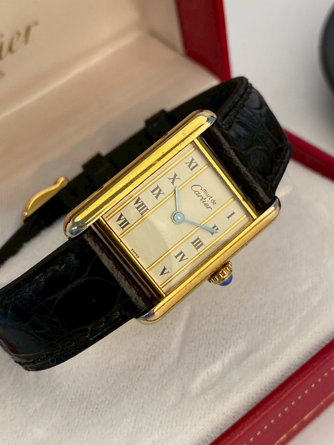 Cartier tank gold white dial sm c.7001