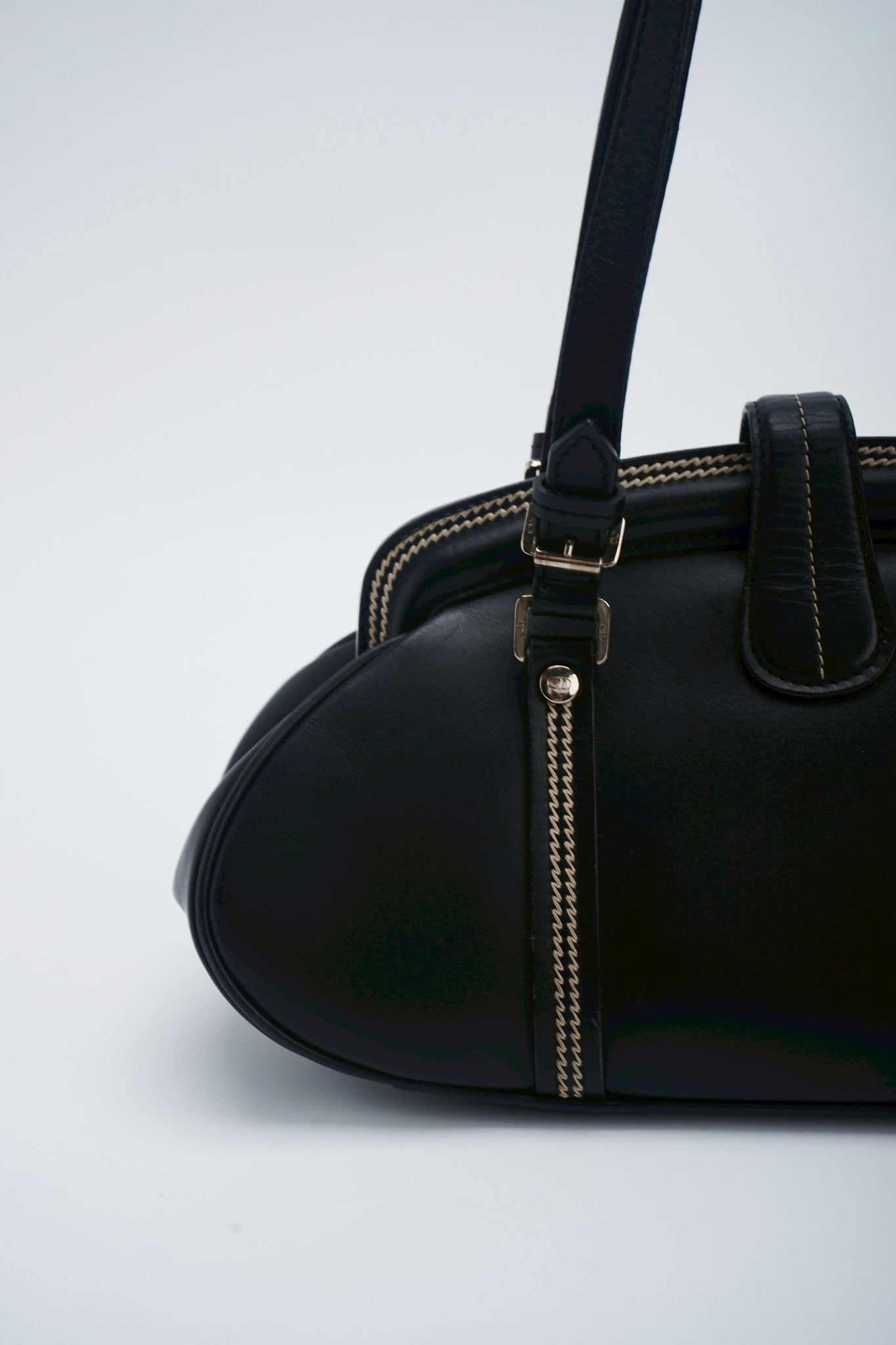 Dior Detective frame bag