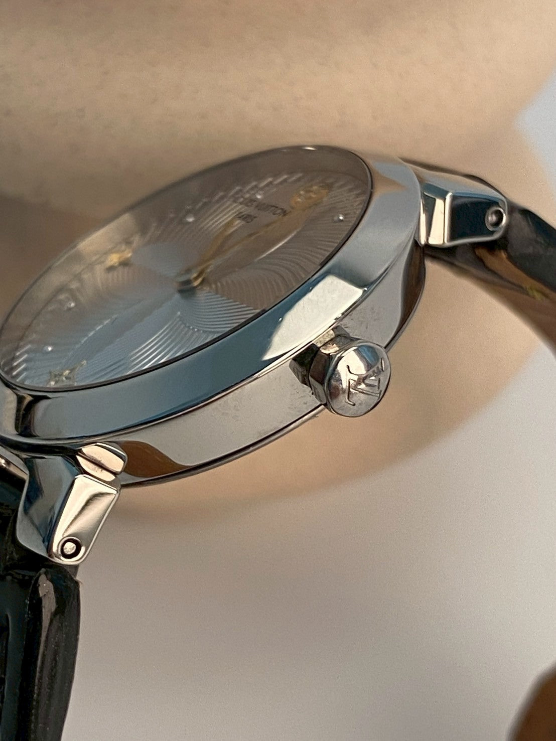 Louis Vuitton Tambour Slim