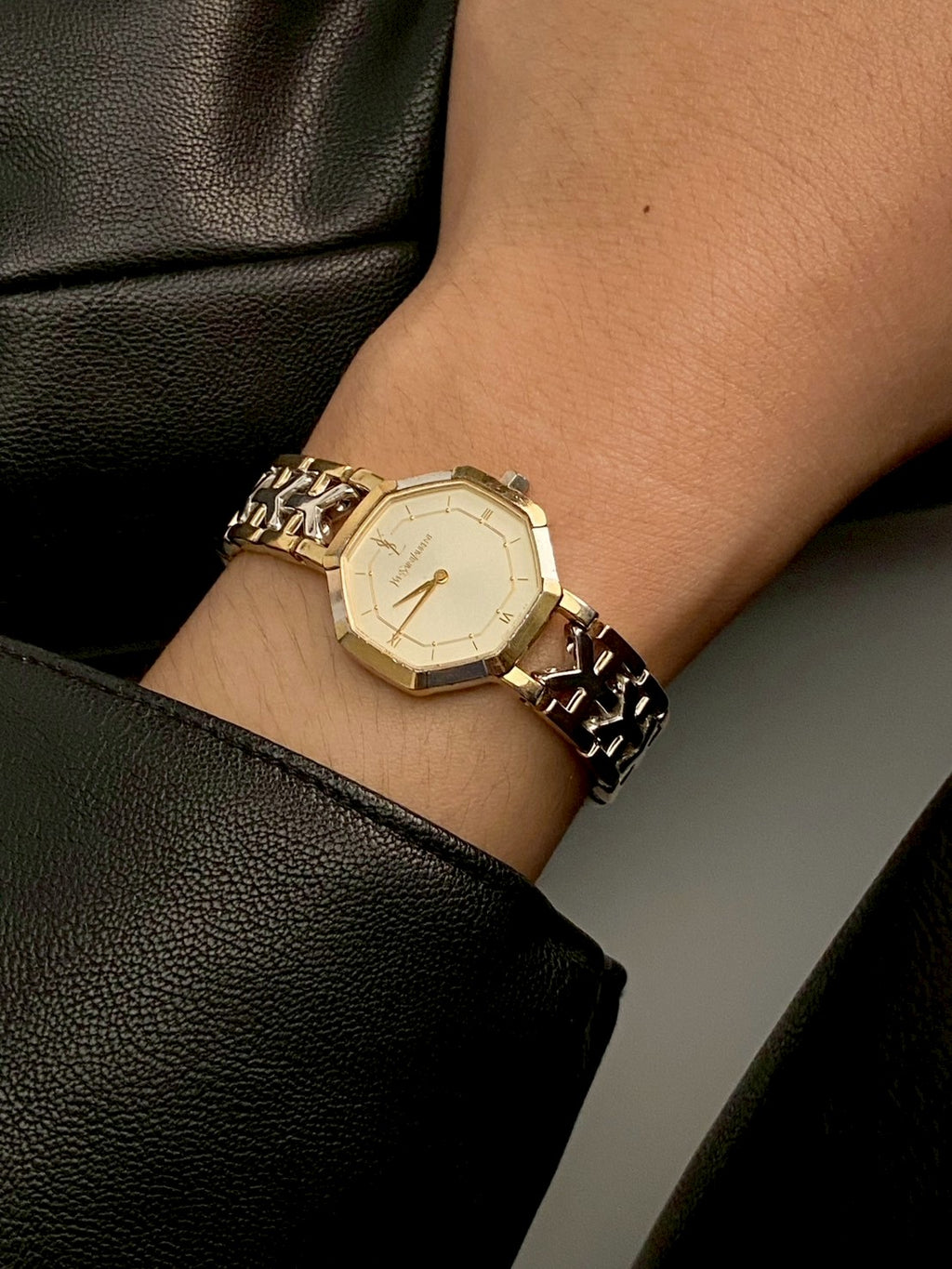 Ysl cream dial octagon c.0211