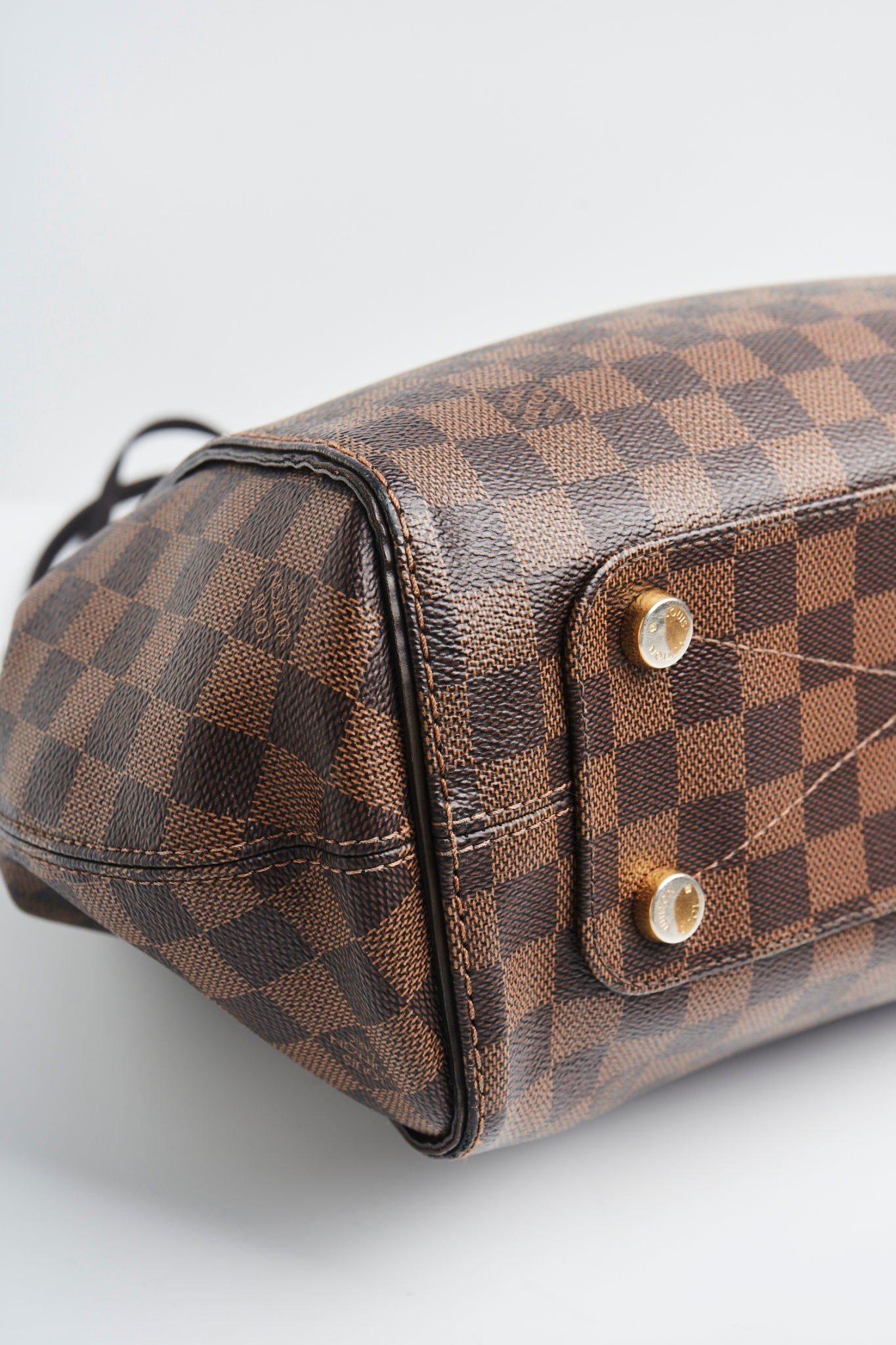 Louis vuitton damier shoulder bag