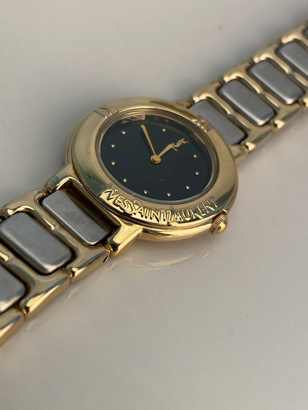 sl black dial twotone watch c.1314
