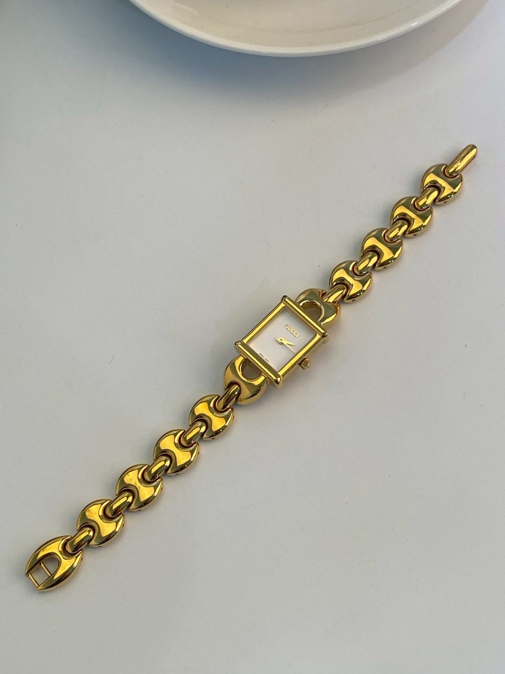 Gucci 1800I chang strap c.2295