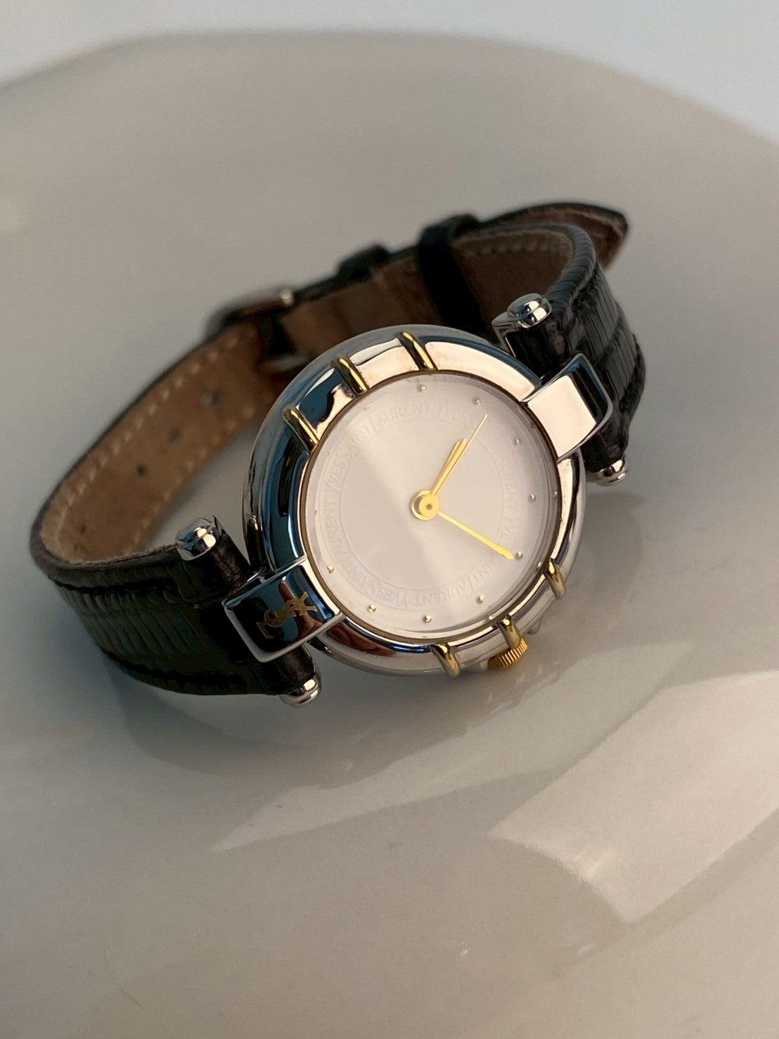 Ysl white dial c.0400