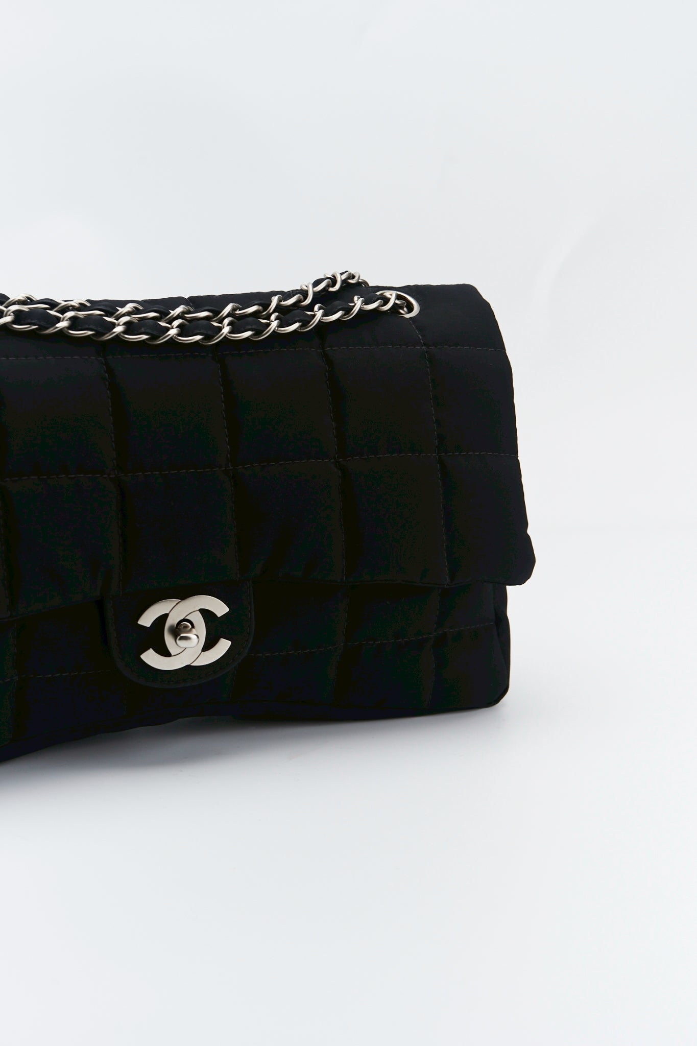 Chanel nylon easy flab