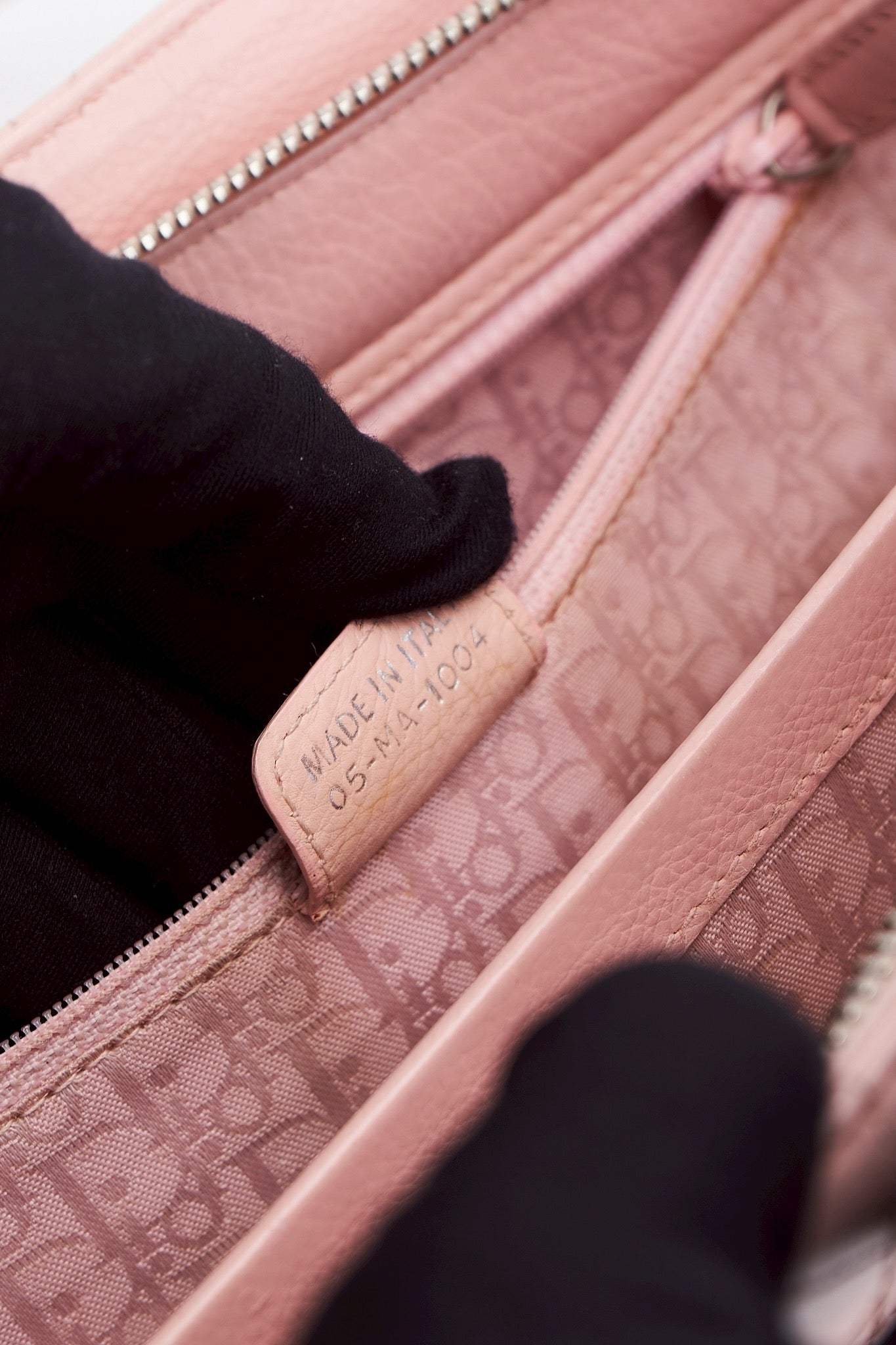 Dior D-Joy shoulder bag