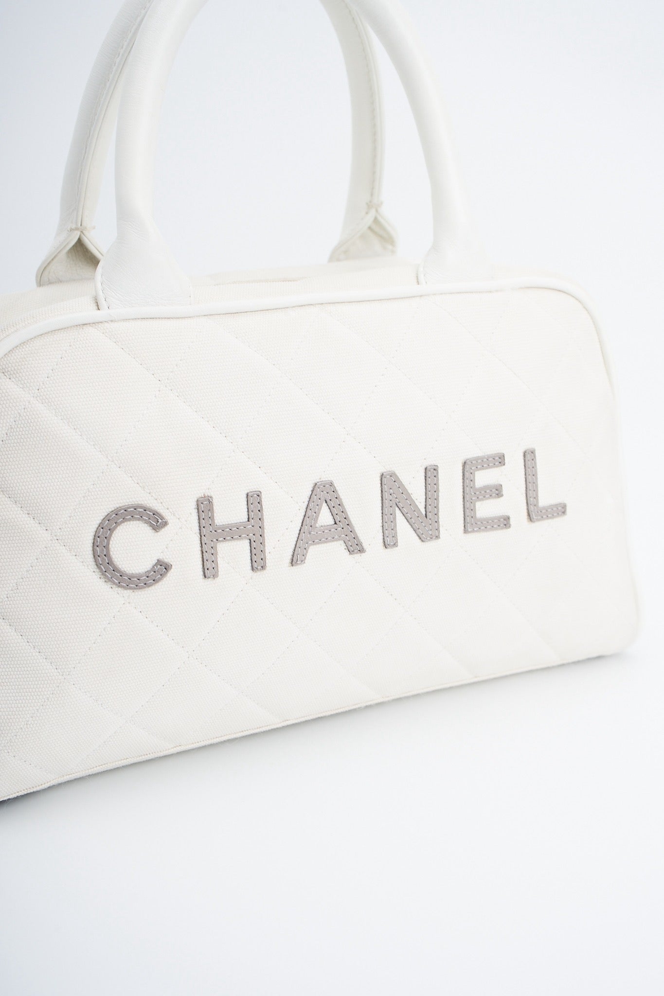 Chanel mini speedy