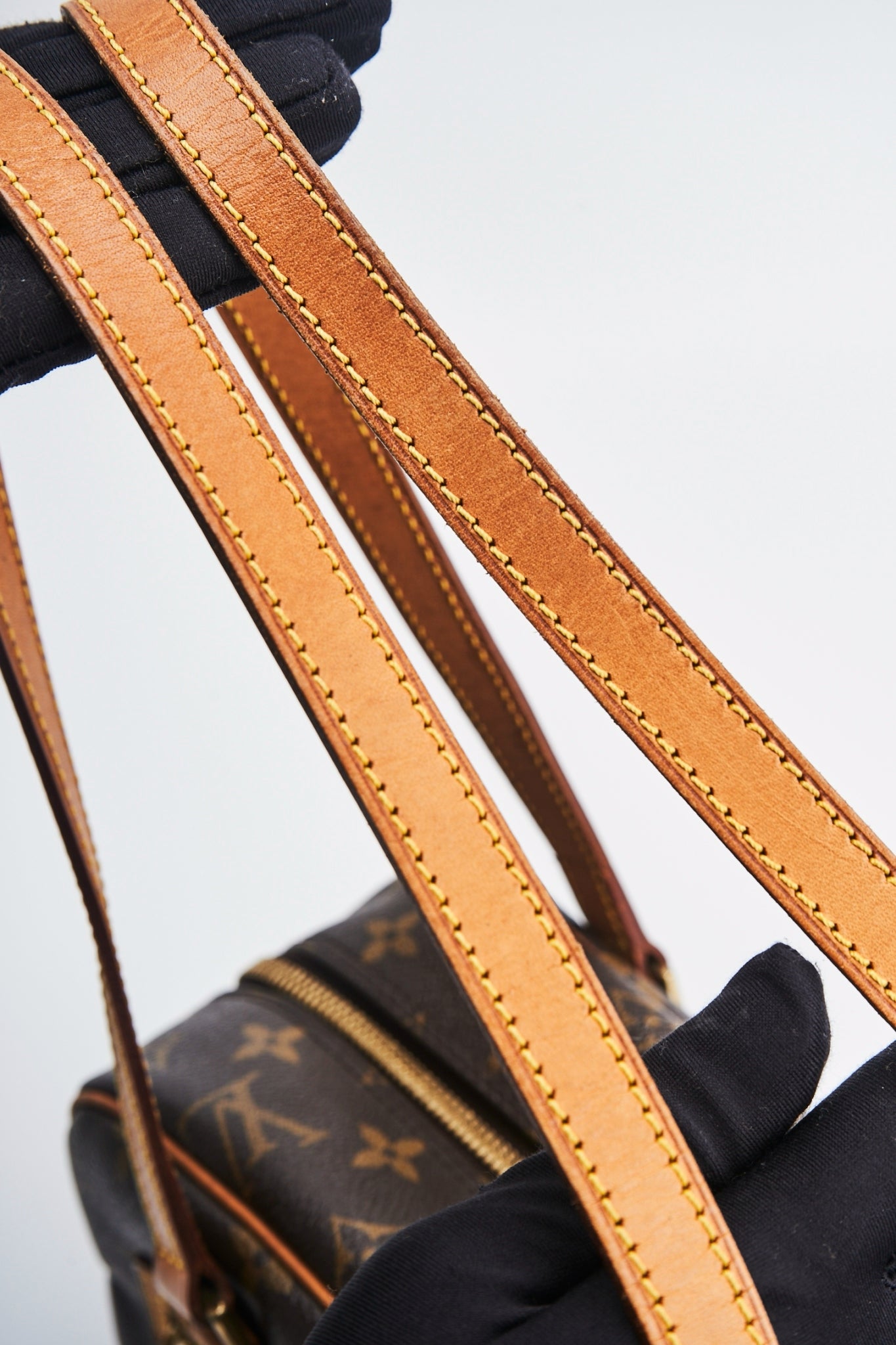 Louis vuitton cite mm size