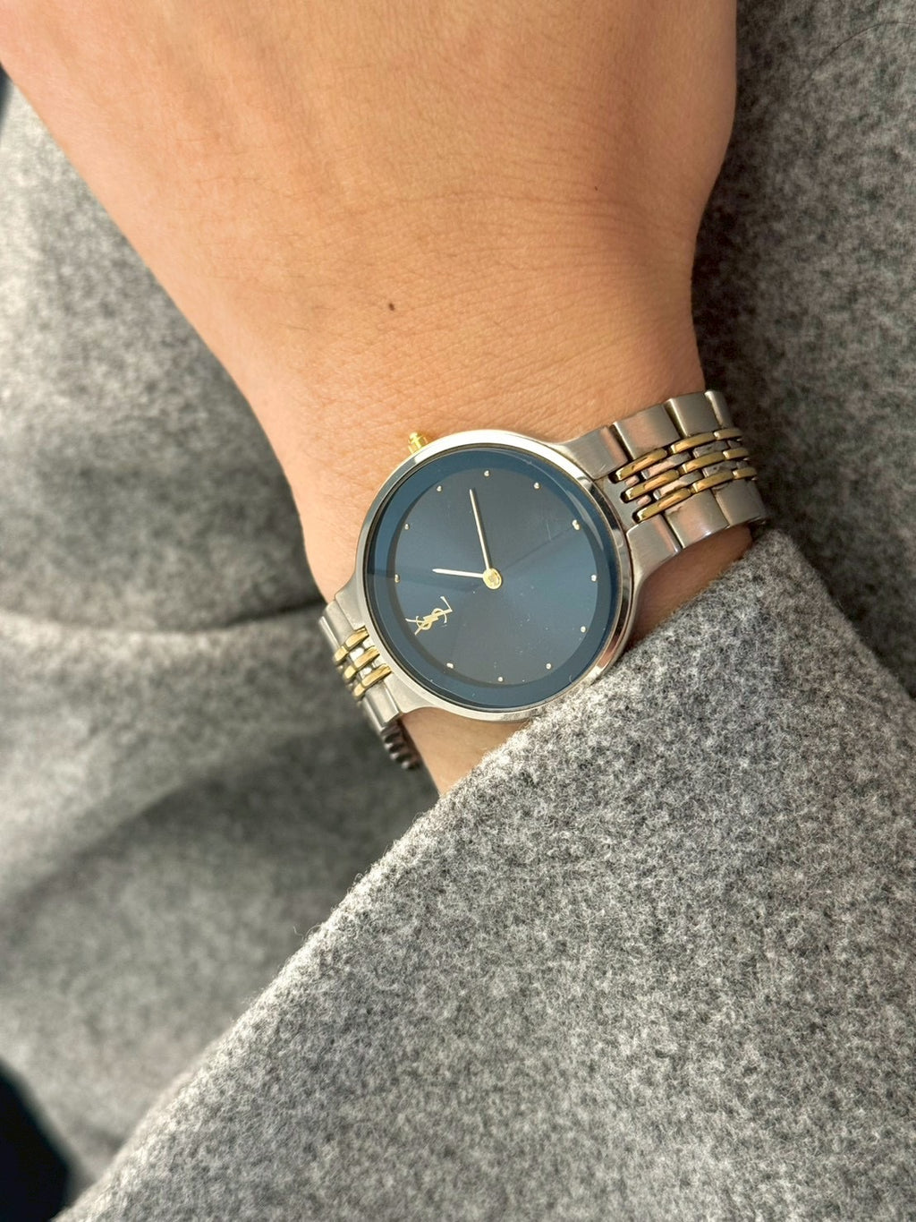 Ysl blue dial c.0668