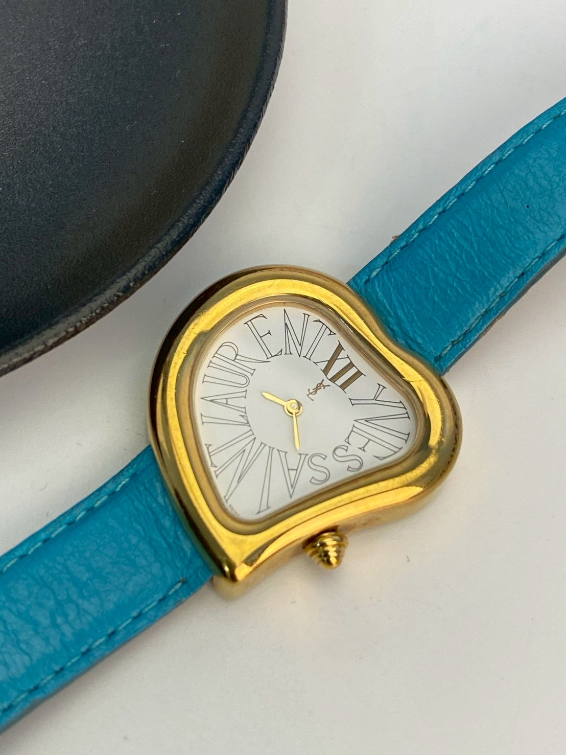 YSL heart dial lady