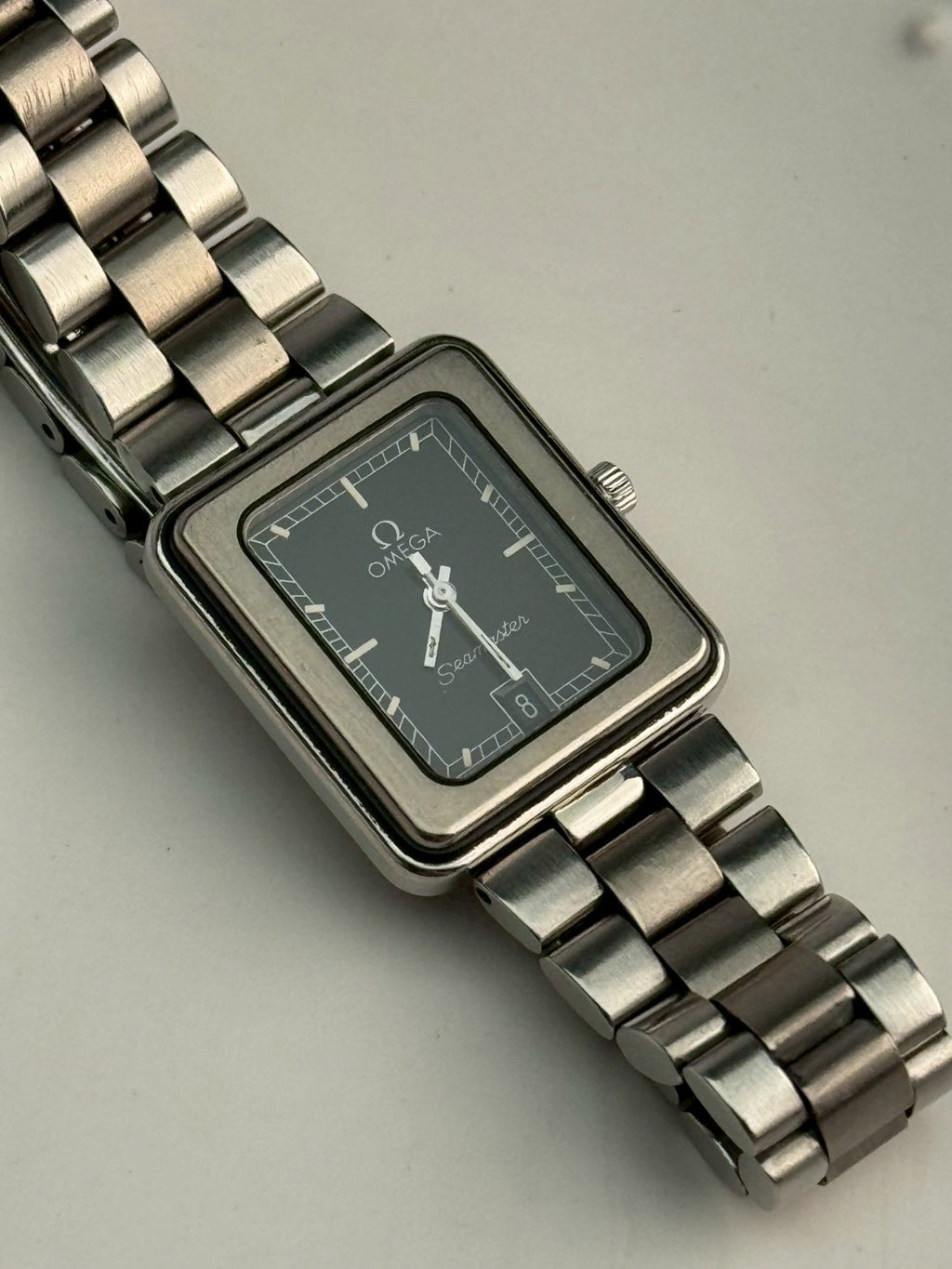 Omega vintage seamaster date.