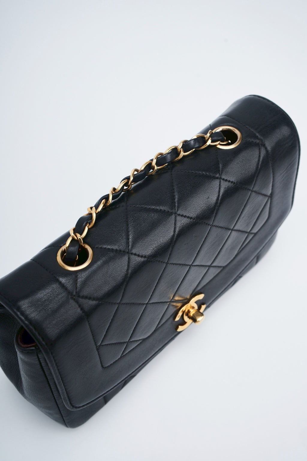 Chanel diana lamdskin