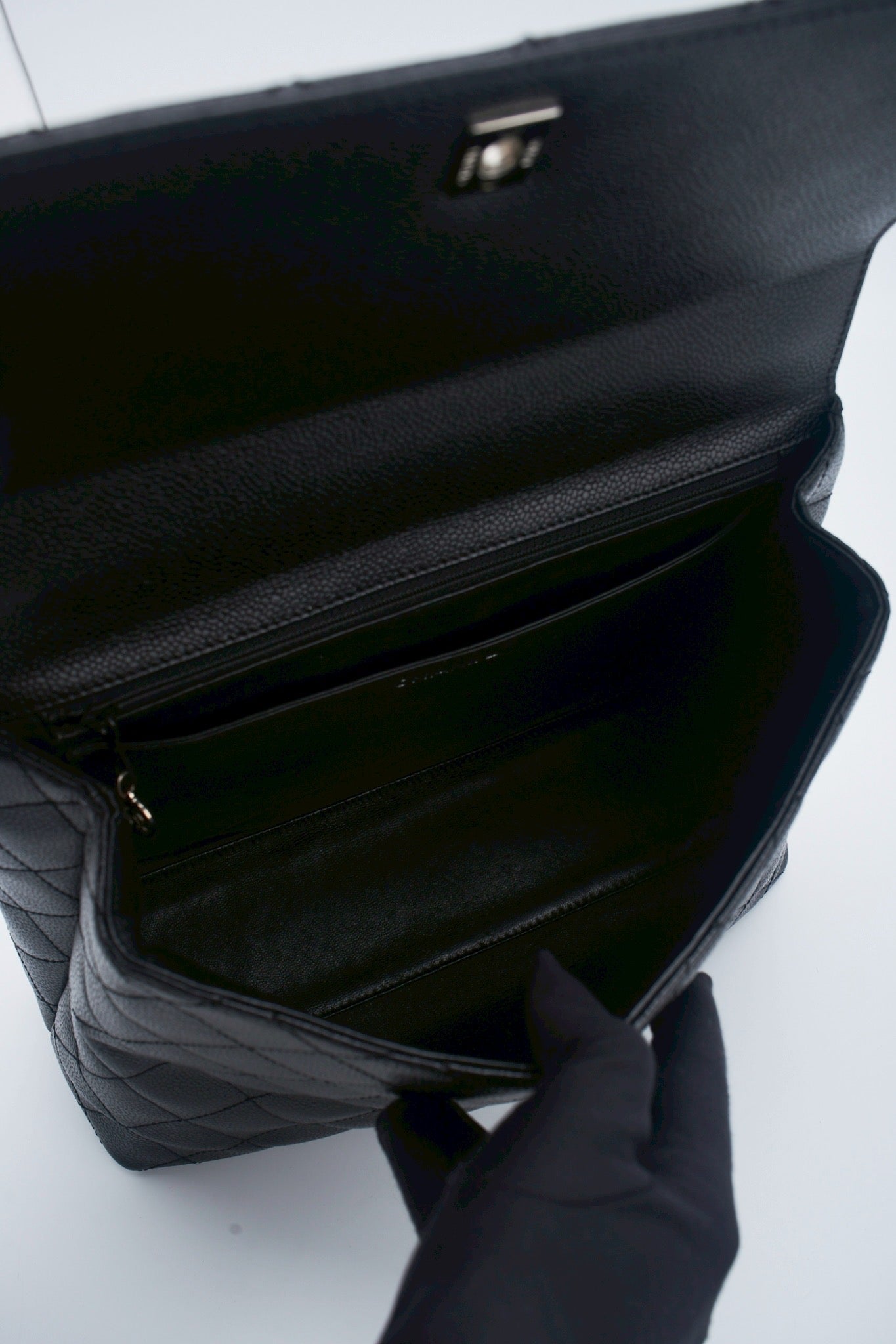 Chanel kelly hand bag