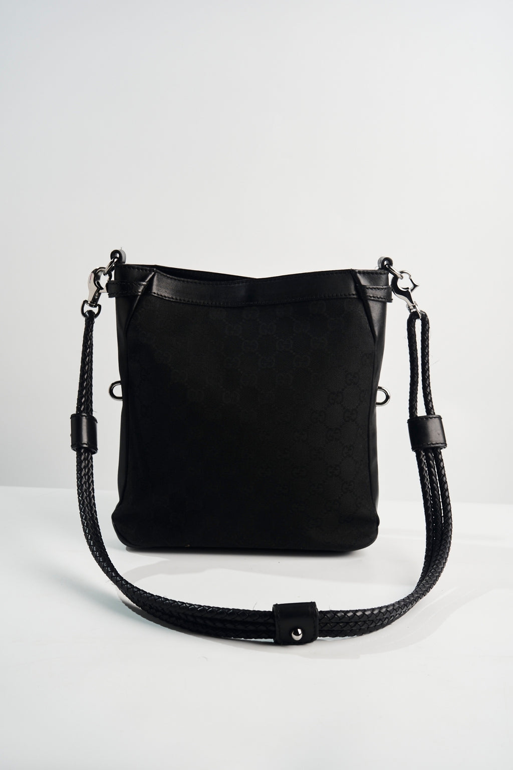 Gucci shoulder bag