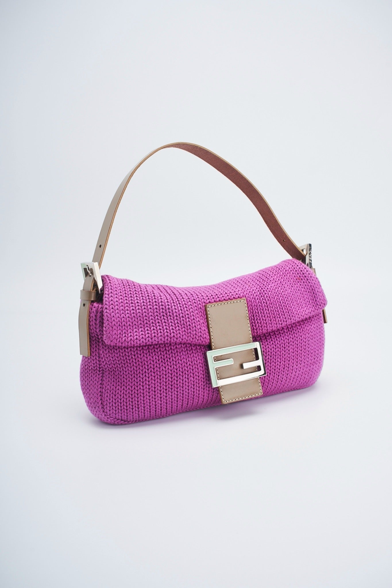 Fendi baguette knit bag