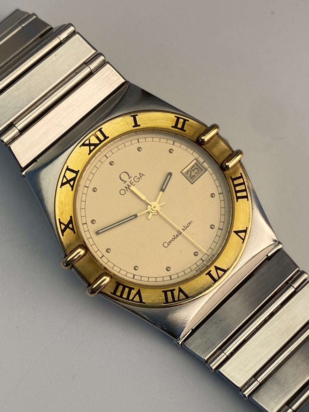 Omega constellation twotone date gold dial