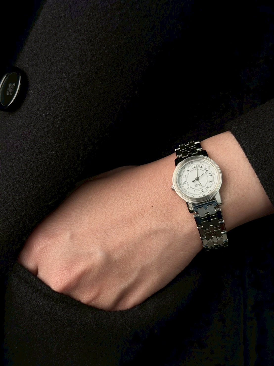 Hermes roman numerals c.8039