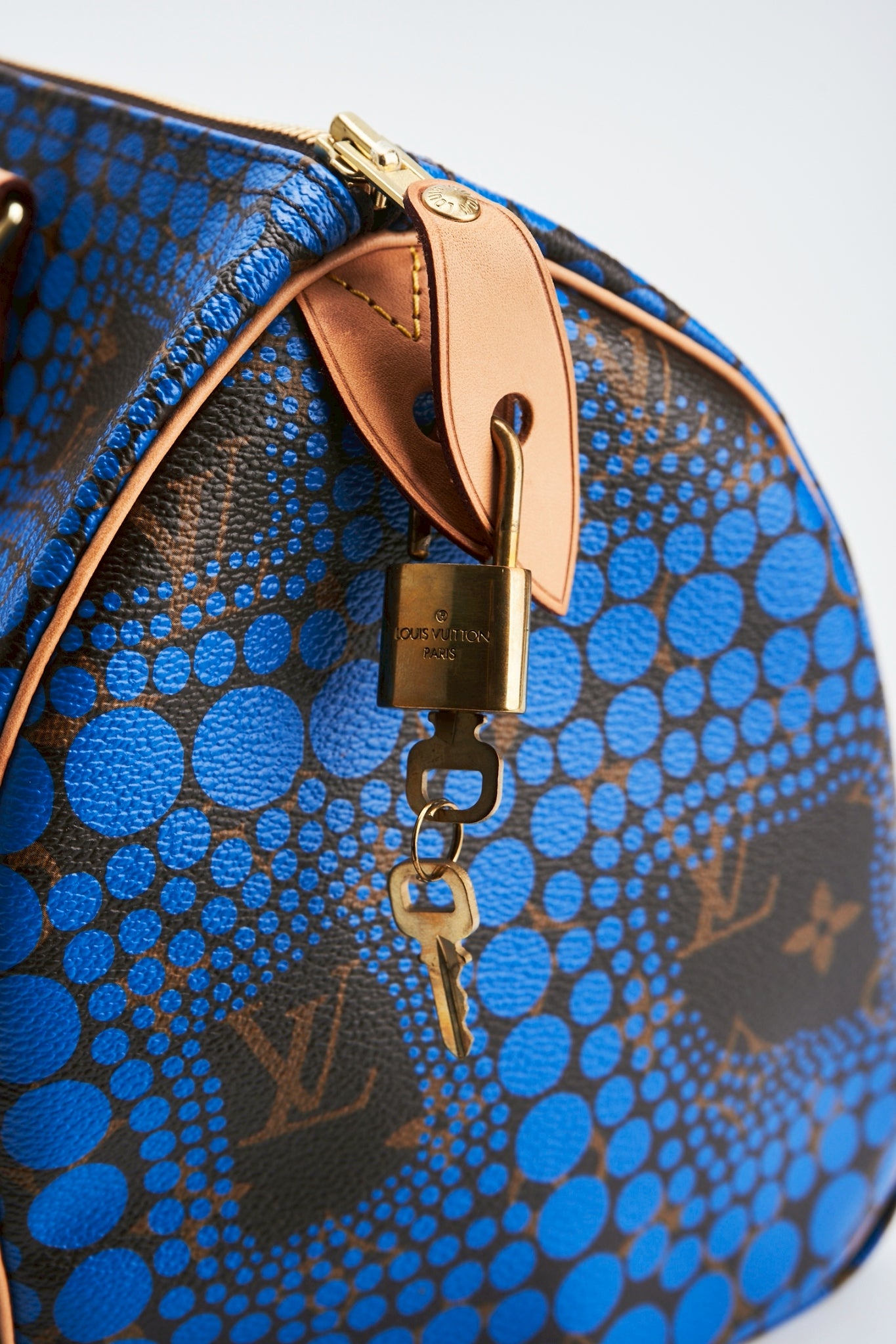 Louis Vuitton Yayoi Kusama speedy blue 30”