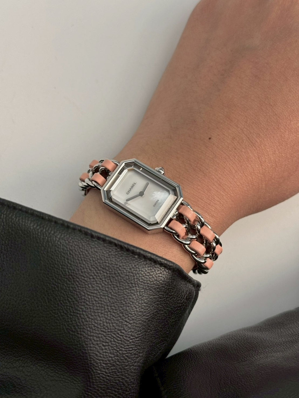 Chanel premiere pink limited