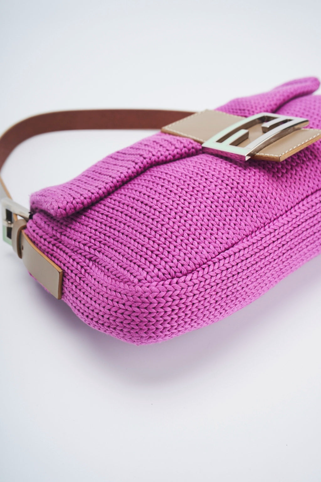 Fendi baguette knit bag