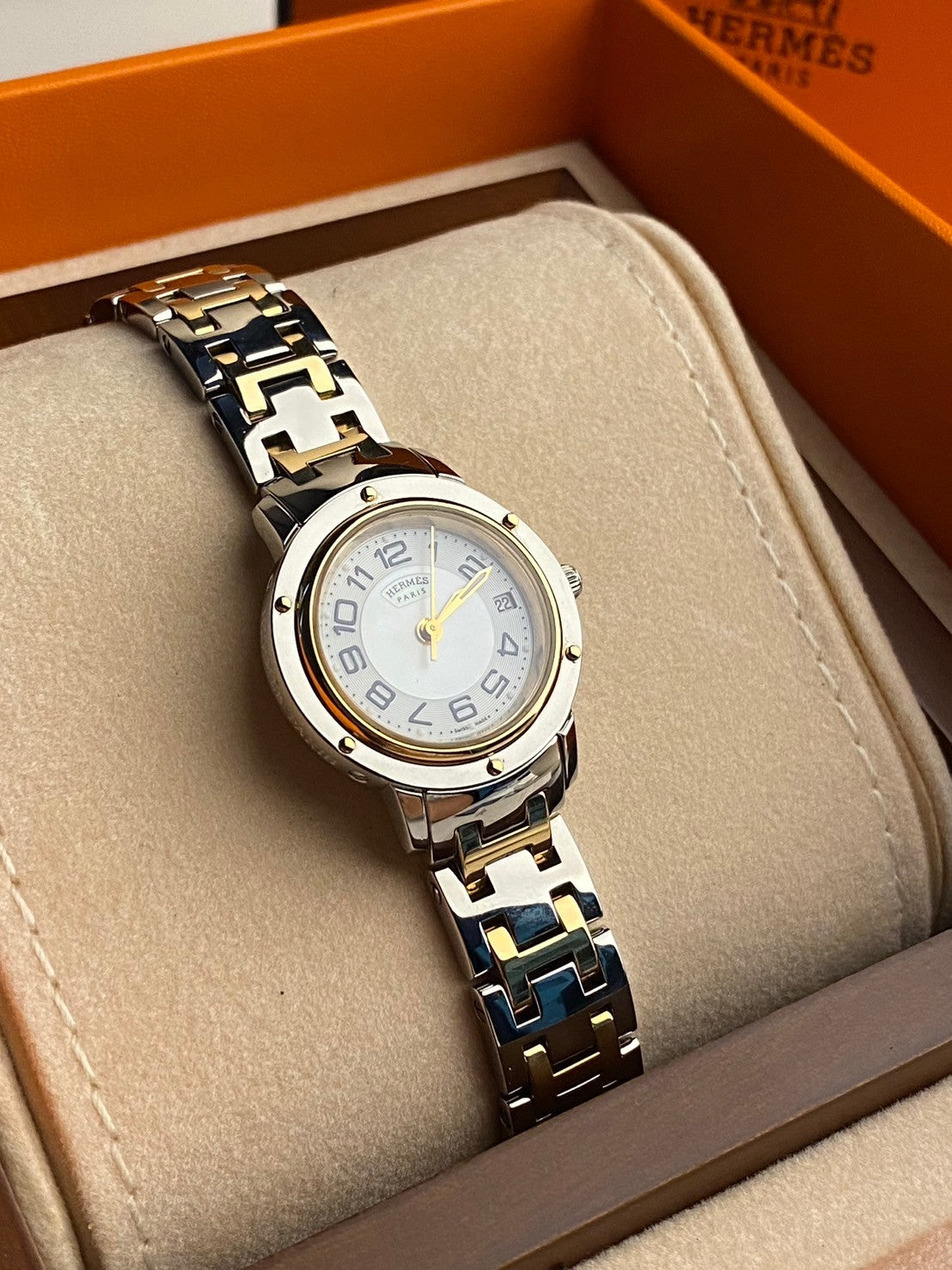 Hermes two tone pearl dial c.8638