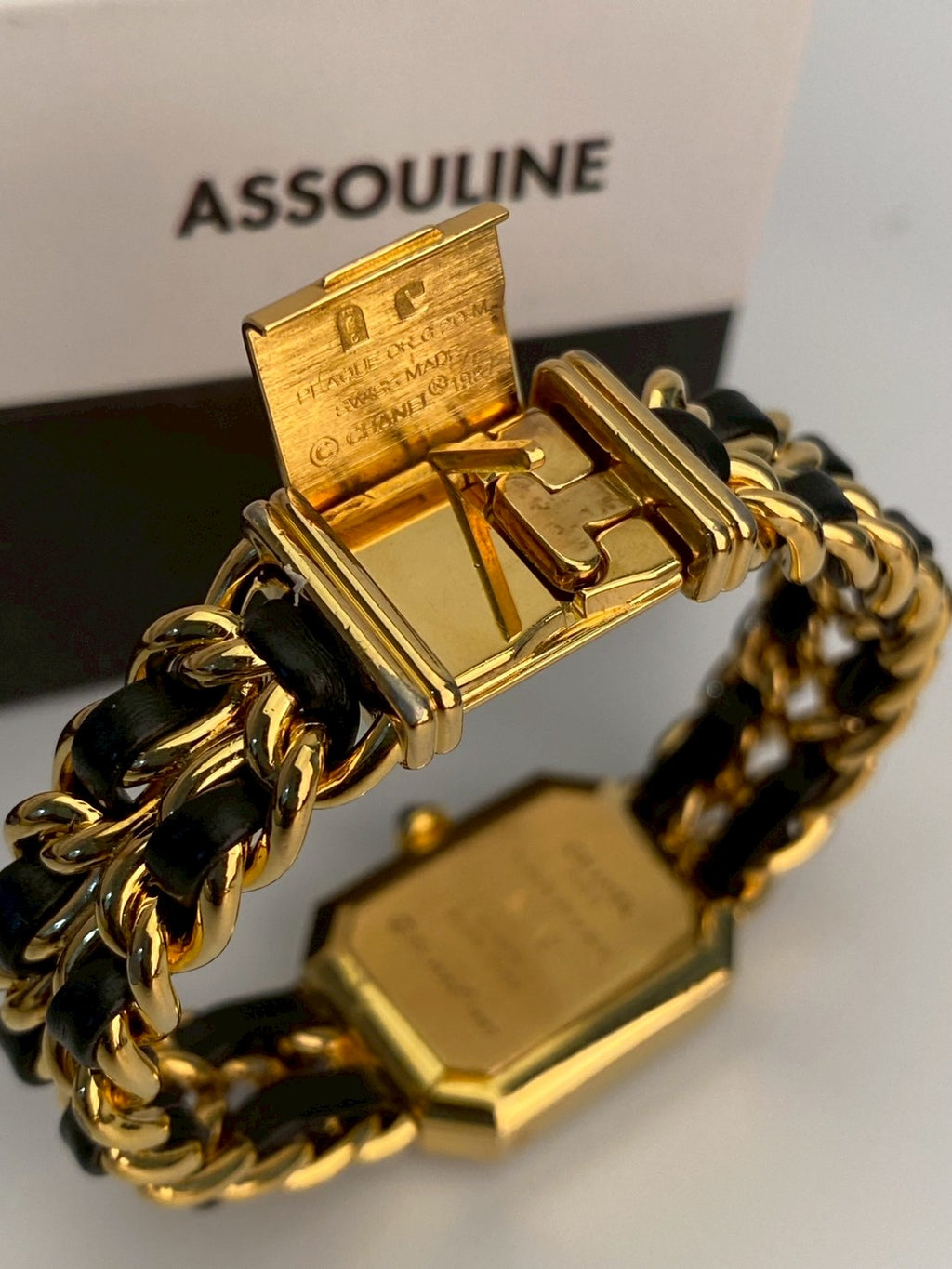Chanel premiea size M c.6221