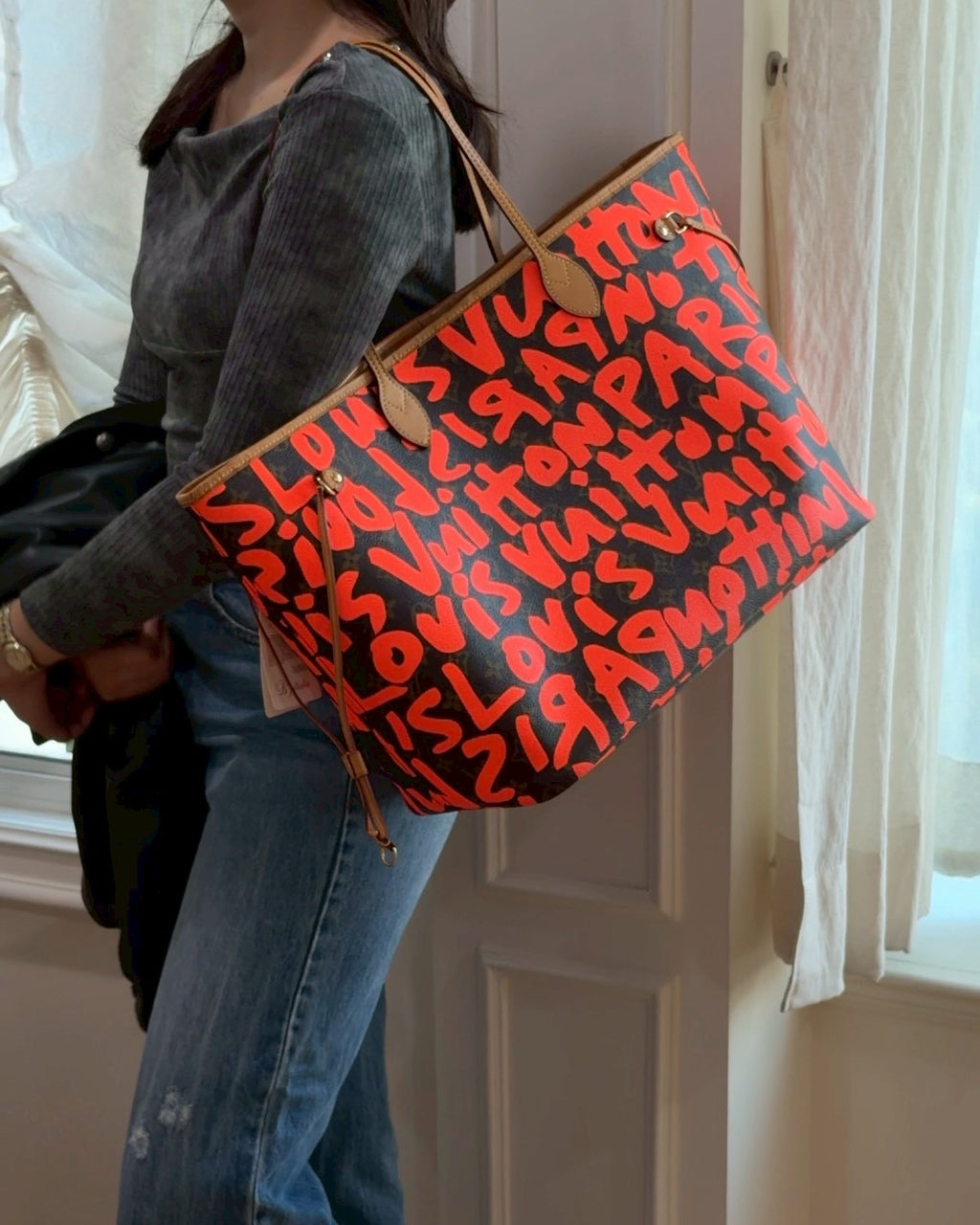 Lv graffiti neverfull orange gm