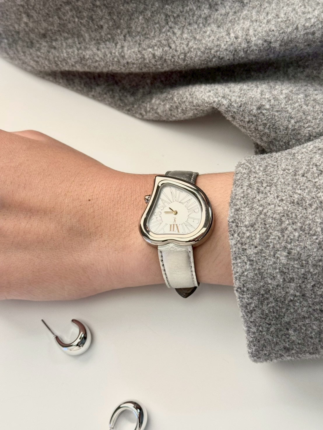 Ysl heart dial silver