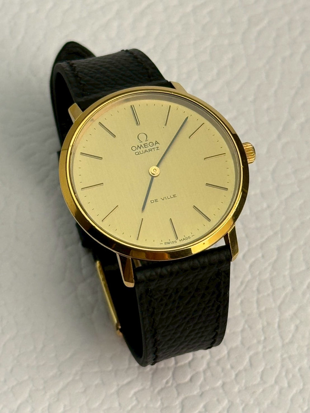 Omega de ville gold